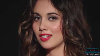 Gelembung butt latin MILF babeh meunang taranjang salila ngimpi date nya jeung