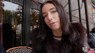 Okrainiana hatsaran-tarehy Lola Bulgari fucks amin'ny goavana frantsay dick Okrainiana hatsaran-tarehy Lola Bulgari fucks amin'ny goavana frantsay dick